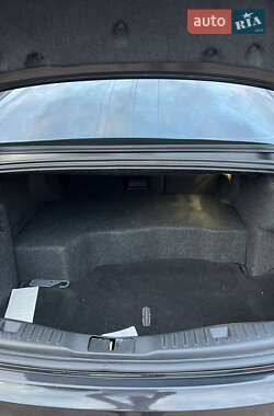 Седан Lincoln MKZ 2013 в 