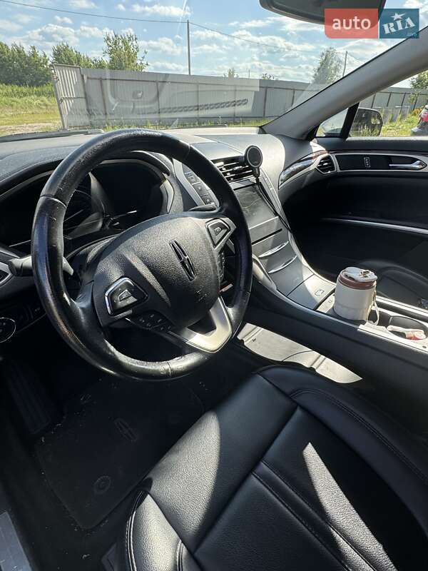 Седан Lincoln MKZ 2016 в Києві