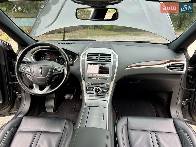 Седан Lincoln MKZ 2019 в Горішніх Плавнях