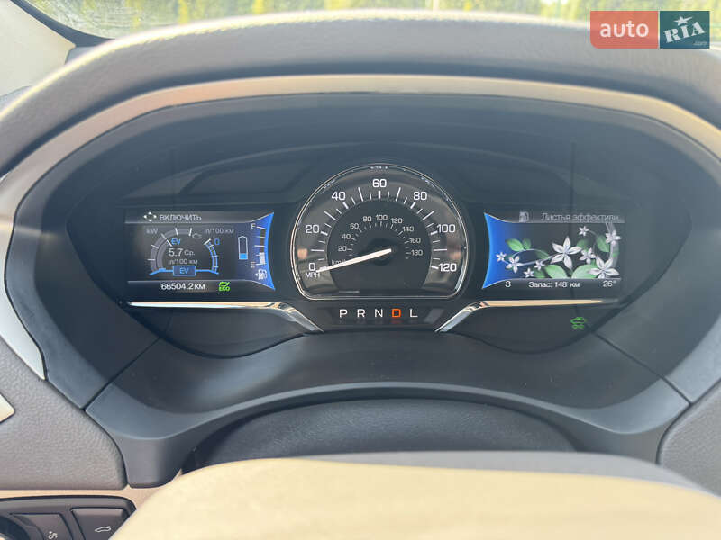 Седан Lincoln MKZ 2016 в Киеве