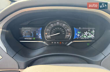 Седан Lincoln MKZ 2016 в 