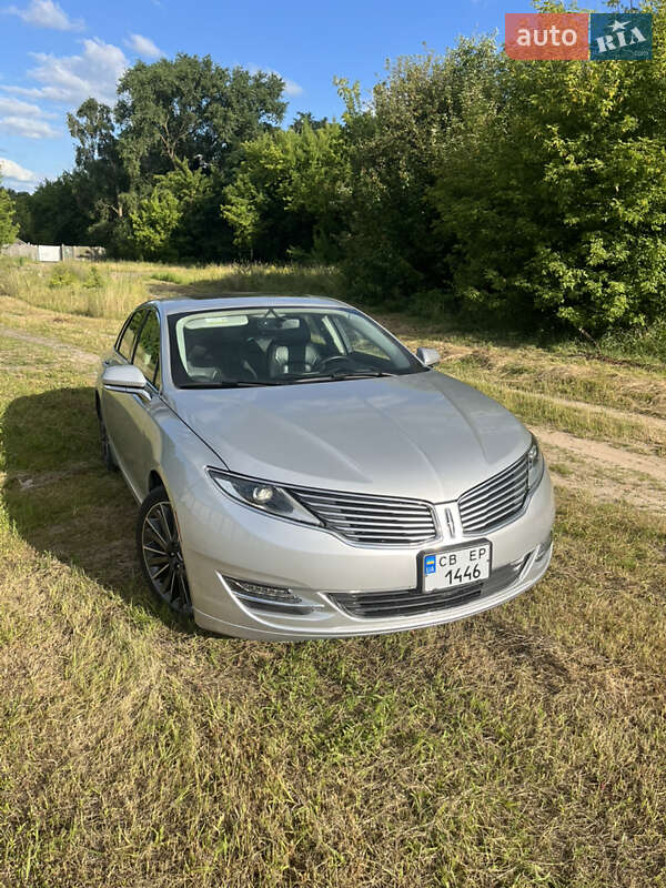 Lincoln MKZ 2015