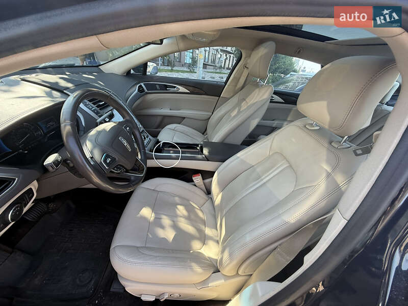 Седан Lincoln MKZ 2016 в Киеве