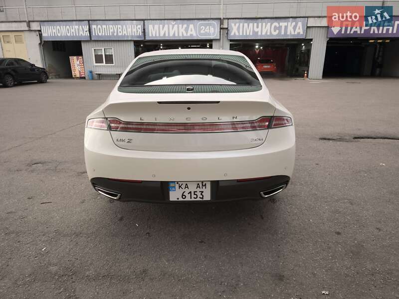 Седан Lincoln MKZ 2013 в Києві