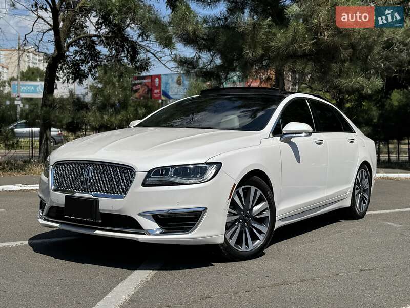 Lincoln MKZ 2018