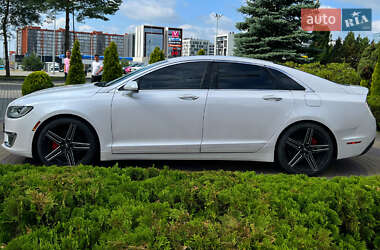Седан Lincoln MKZ 2016 в 