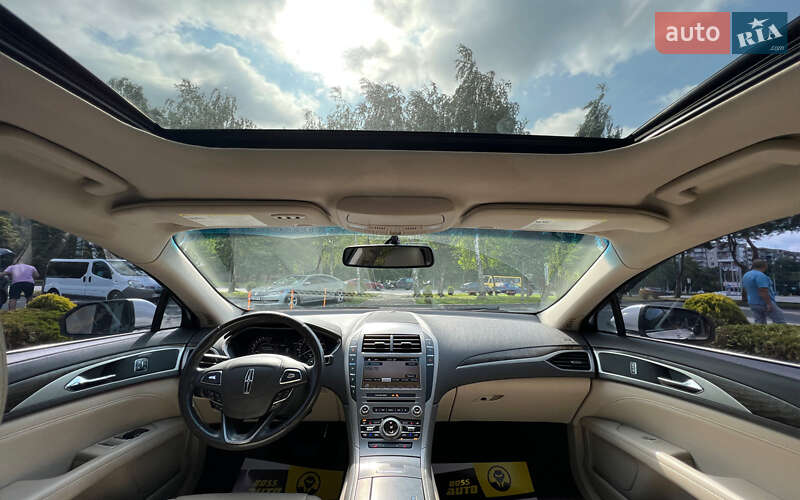 Седан Lincoln MKZ 2016 в Львове