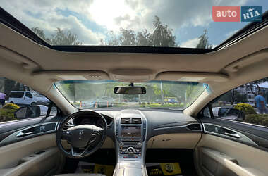 Седан Lincoln MKZ 2016 в 