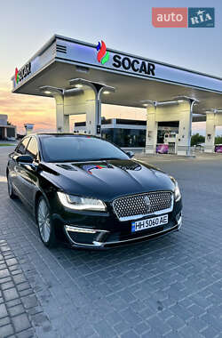 Седан Lincoln MKZ 2016 в 
