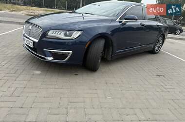 Седан Lincoln MKZ 2017 в 