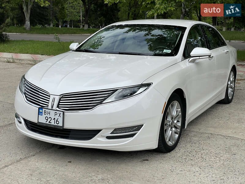 Седан Lincoln MKZ 2015 в Выгоде