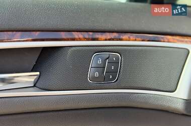 Седан Lincoln MKZ 2013 в 