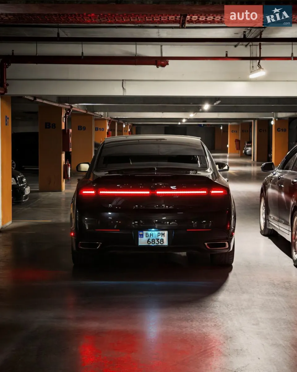 2015 Lincoln MKZ - мініатюра 23