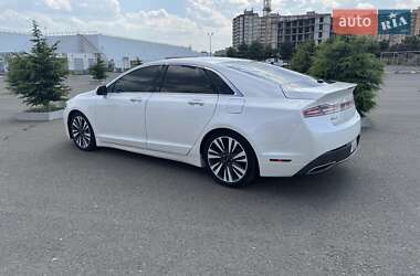 Седан Lincoln MKZ 2016 в 
