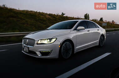 Седан Lincoln MKZ 2016 в Умани