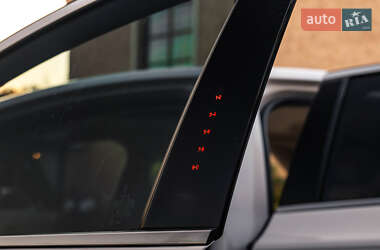 Седан Lincoln MKZ 2016 в 