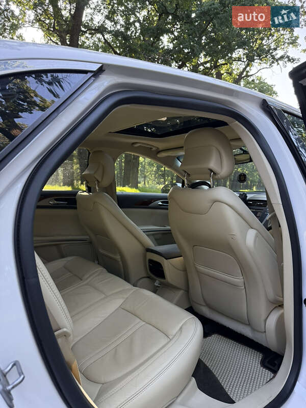 Седан Lincoln MKZ 2014 в Белой Церкви