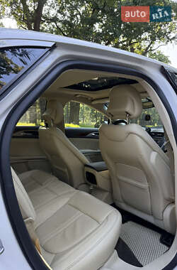 Седан Lincoln MKZ 2014 в 