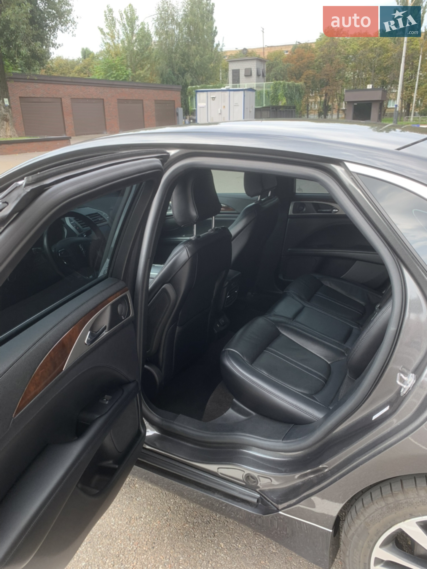 2020 Lincoln MKZ - мініатюра 13