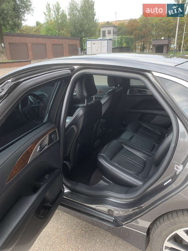 Седан Lincoln MKZ 2020 в Києві фото 13 Седан Lincoln MKZ 2020 в Києві