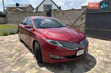 Седан Lincoln MKZ 2015 в Тернополі