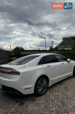 Седан Lincoln MKZ 2018 в 