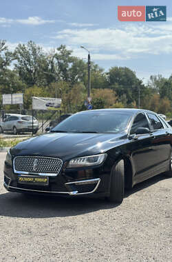 Седан Lincoln MKZ 2017 в 