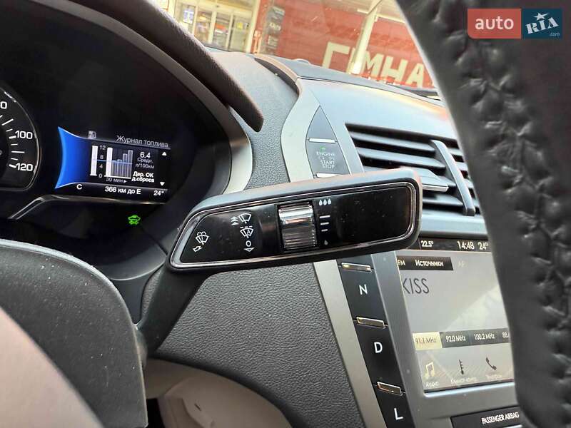 Седан Lincoln MKZ 2016 в Львові