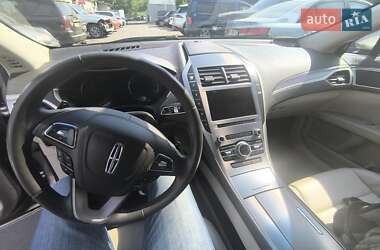 Седан Lincoln MKZ 2019 в Києві