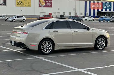 Седан Lincoln MKZ 2014 в 