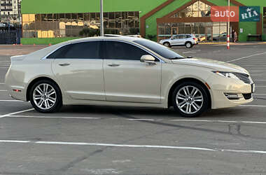 Седан Lincoln MKZ 2014 в 