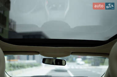 Седан Lincoln MKZ 2014 в 