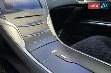 Седан Lincoln MKZ 2014 в 