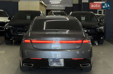 Седан Lincoln MKZ 2014 в 