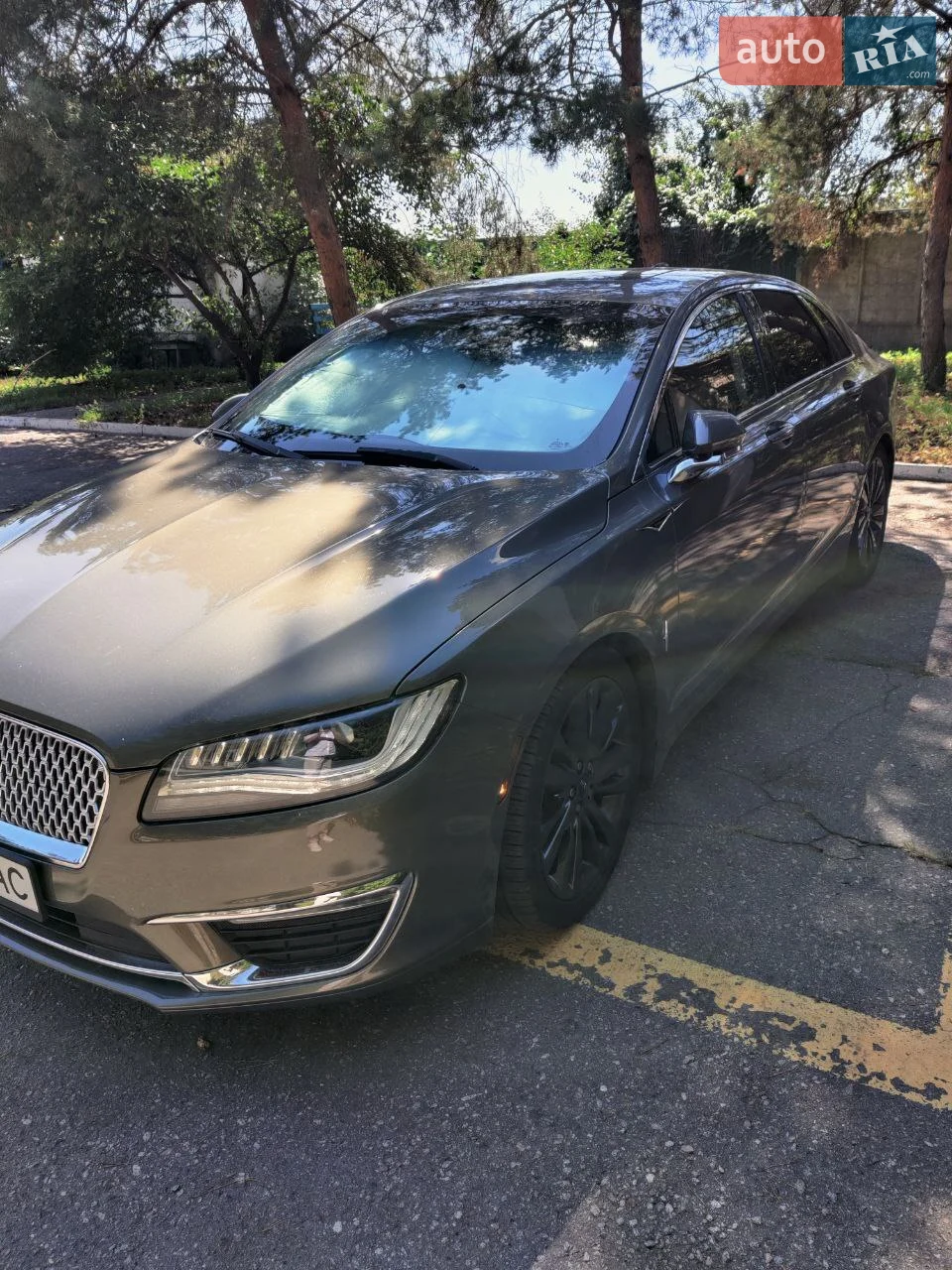 2015 Lincoln MKZ - мініатюра 28