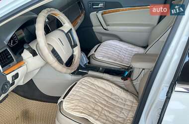 Седан Lincoln MKZ 2012 в 