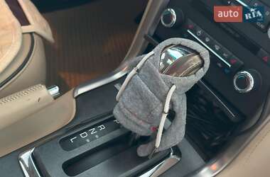 Седан Lincoln MKZ 2012 в 