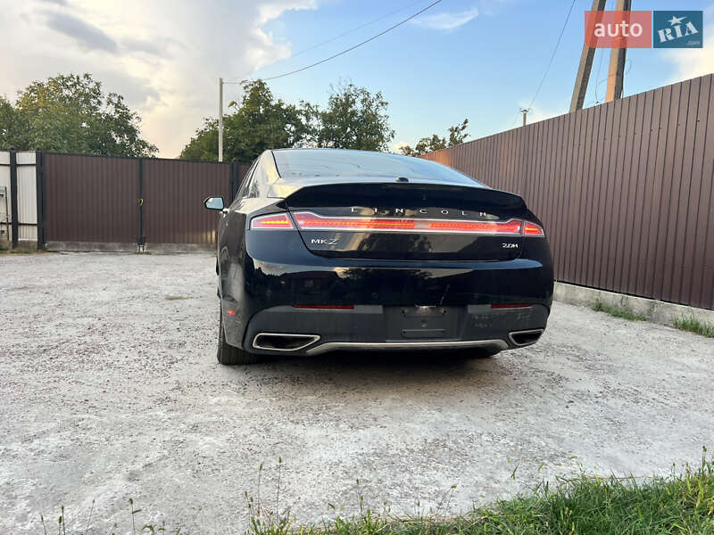 Седан Lincoln MKZ 2016 в Киеве