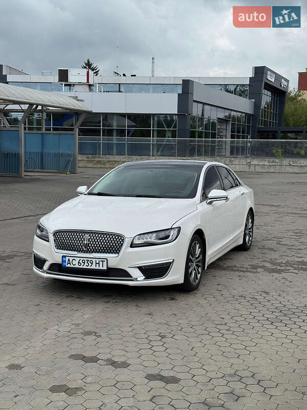 Седан Lincoln MKZ 2016 в Луцке