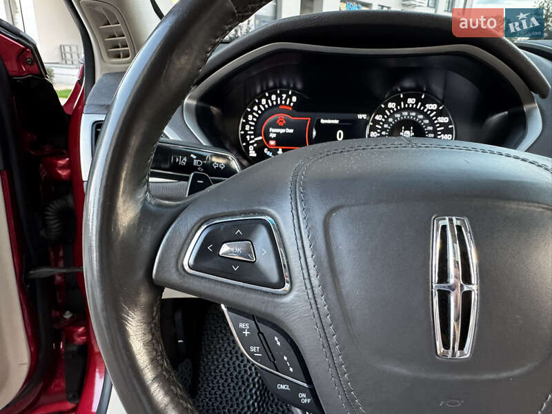 Седан Lincoln MKZ 2020 в Киеве