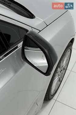 Седан Lincoln MKZ 2013 в 
