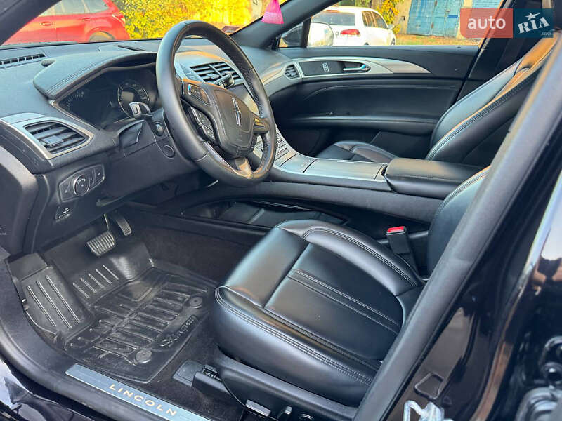 Седан Lincoln MKZ 2019 в Киеве