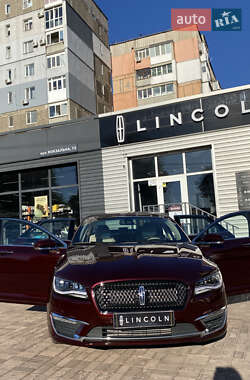 Седан Lincoln MKZ 2017 в 