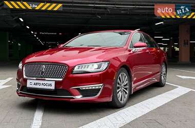 Седан Lincoln MKZ 2019 в 