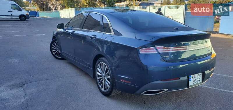 Седан Lincoln MKZ 2016 в Києві