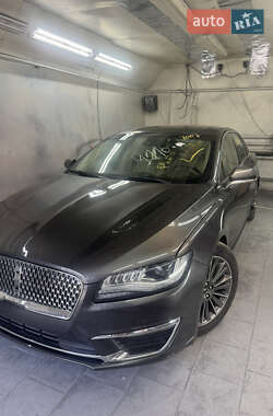 Седан Lincoln MKZ 2015 в Броварах