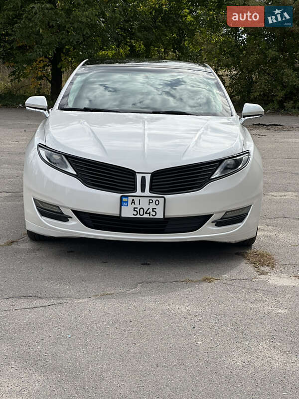 Седан Lincoln MKZ 2012 в Кременчуці