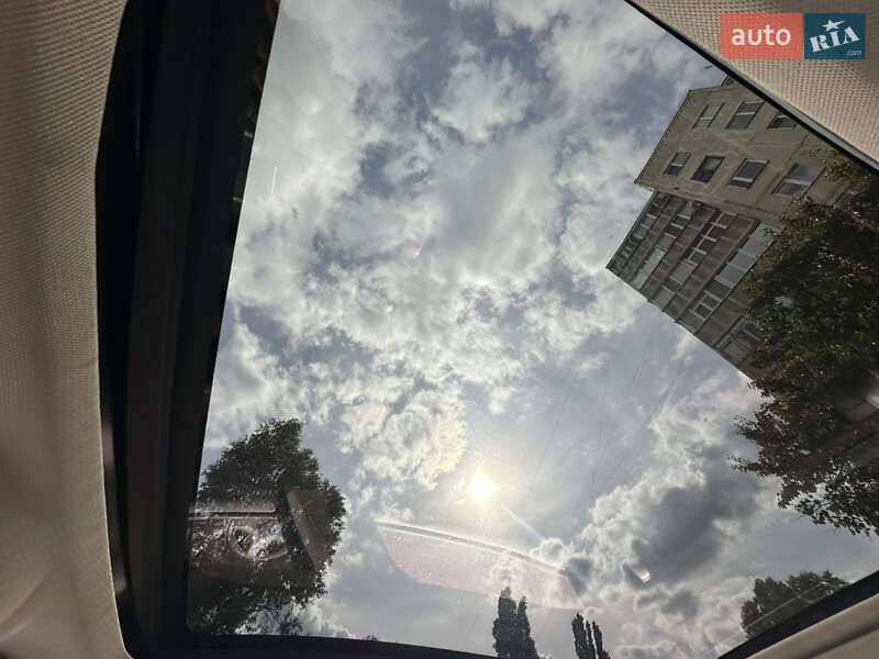 Седан Lincoln MKZ 2012 в Кременчуці