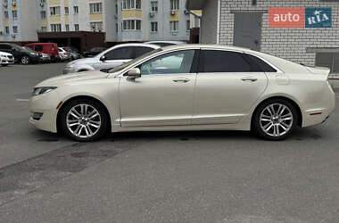 Седан Lincoln MKZ 2014 в 