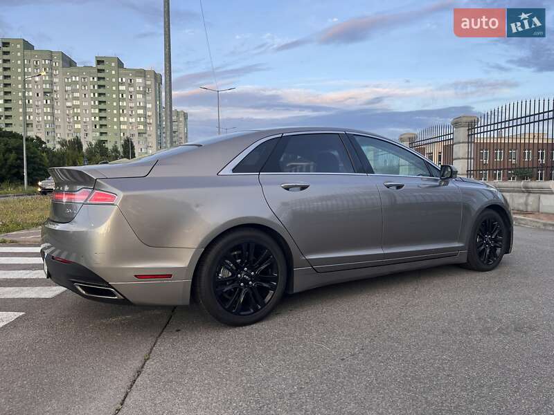 Седан Lincoln MKZ 2015 в Киеве